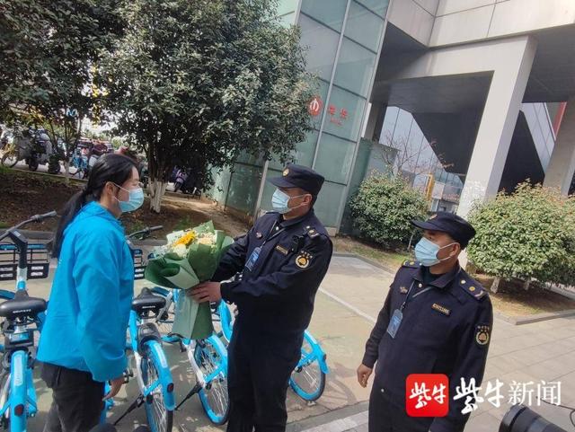 哈啰女调度司机李杰妹累计调度单车20万辆次：男人能做的事我也能做