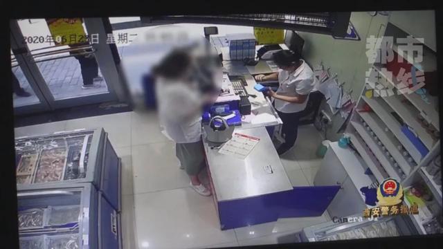 西安美女拿男友豪车钥匙阔气消费 7家店铺损失7万多 一个作案细节曝光