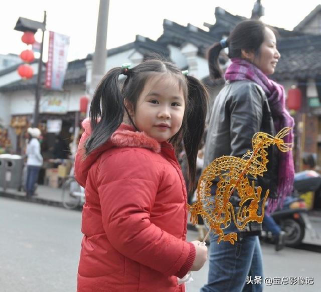 回忆2013年正月初二往事，上海城隍庙人山人海，街拍美女气质非凡