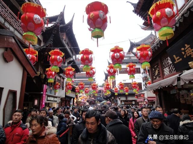 回忆2013年正月初二往事，上海城隍庙人山人海，街拍美女气质非凡