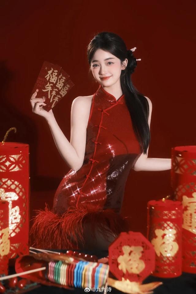 欢欢喜喜过大年，美女来拜年啦！