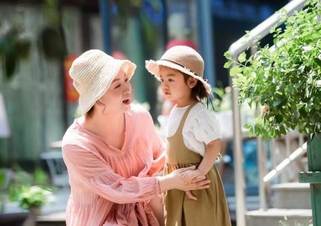 她们是妈妈，也是京东最美女店主