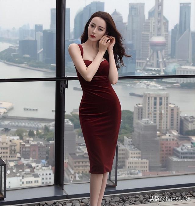 “亚洲第一美女”迪丽热巴身材有多劲爆?网友感叹，太漂亮了