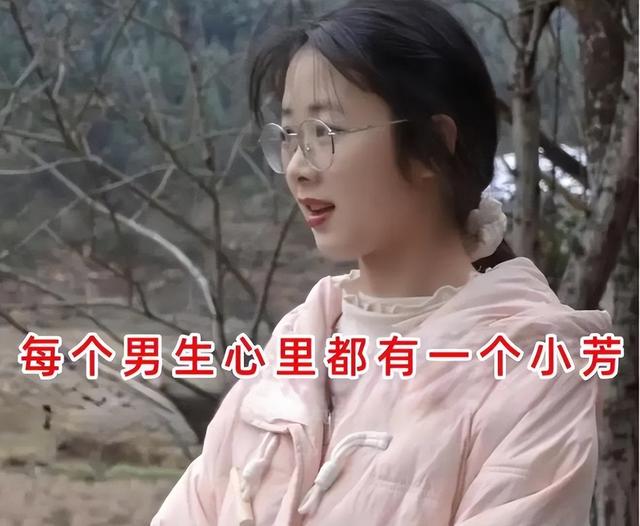 安徽女大学生长相甜美，7名相亲男子沦陷，网友：有初恋的感觉