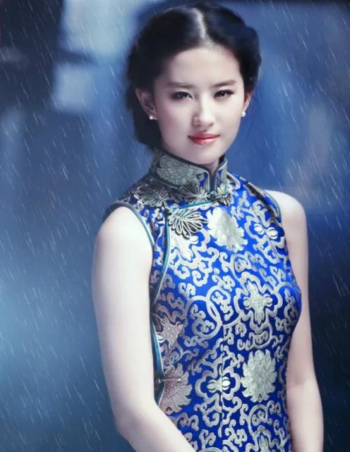 中国穿旗袍最美的10位女明星，个个婀娜多姿，你最喜欢谁？