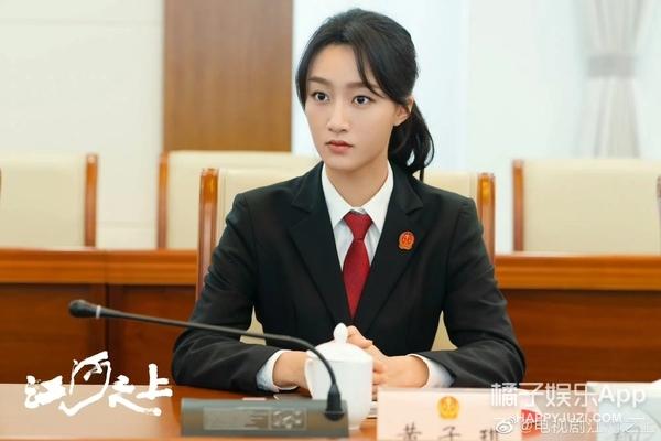 天选李木子？她这么美，怎么舍得把她扔进海的啊！