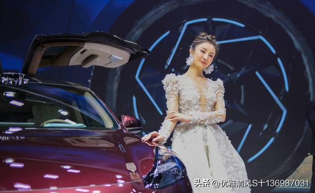 甜美可爱婀娜多姿 2024北京车展最佳美女模特合辑