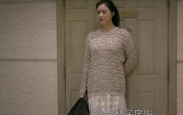 5位娱乐圈的“半截美人”，看脸绝美，但腿粗、虎背熊腰是硬伤