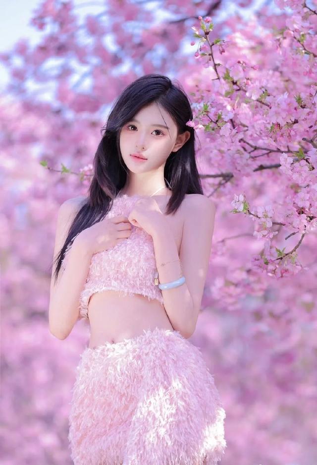 美女写真26•樱花女神