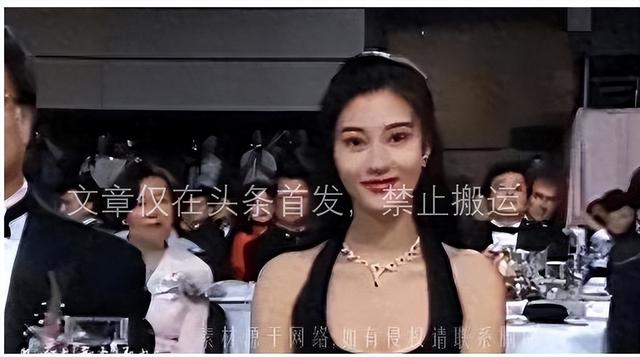 被老头“糟蹋”的五位女星，她们的美丽令人心生敬畏。