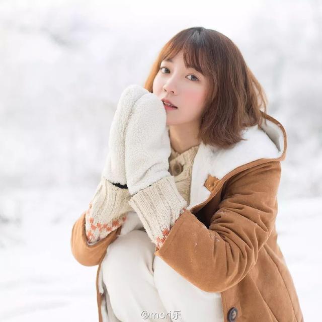 冬天啦下雪啦！10 个 pose 拍出雪地小仙女