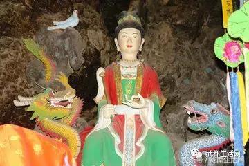 陇南武都传奇故事《红女祠》