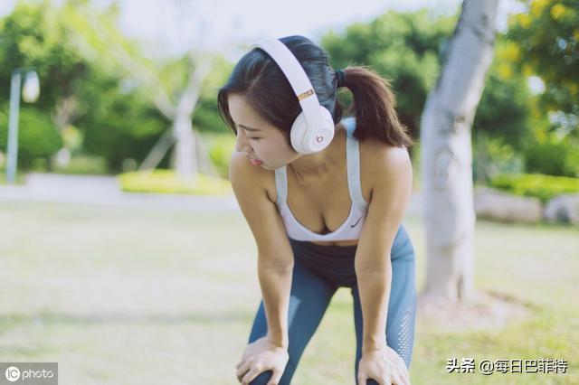 蜜桃臀美女素材！健身美女翘臀你喜欢第几张？