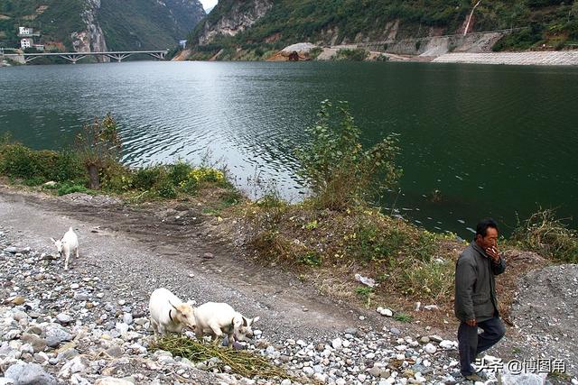 王昭君（中国古代四大美女之一）故里：湖北省兴山县高阳镇昭君村