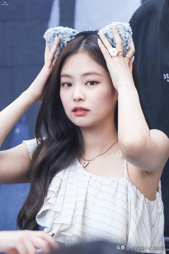 猫系美女BLACKPINK Jennie、aespa 宁宁、ITZY 礼志、NewJeans Haerin