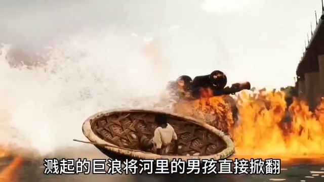 这是一部很疯狂很夸张的个人英雄动作喜剧片#影视剪辑片段