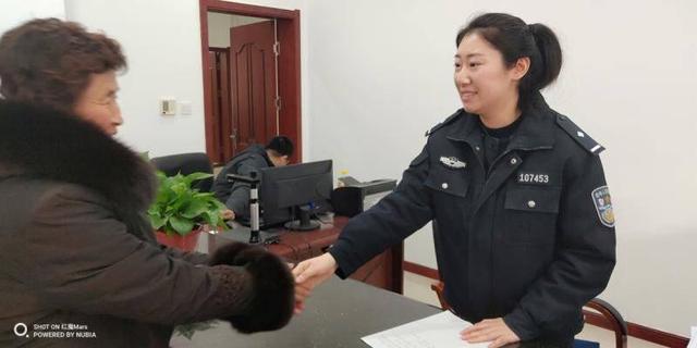 朝鲜女士中国寻亲 沈阳警察助其圆梦