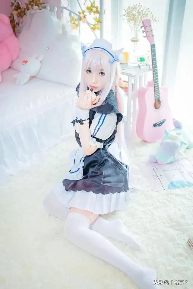 漫展爱穿白丝的美女coser，为啥现实中很少看到？