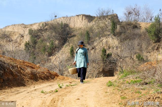 80后美女舍城市豪宅住窑洞，把日子过成诗