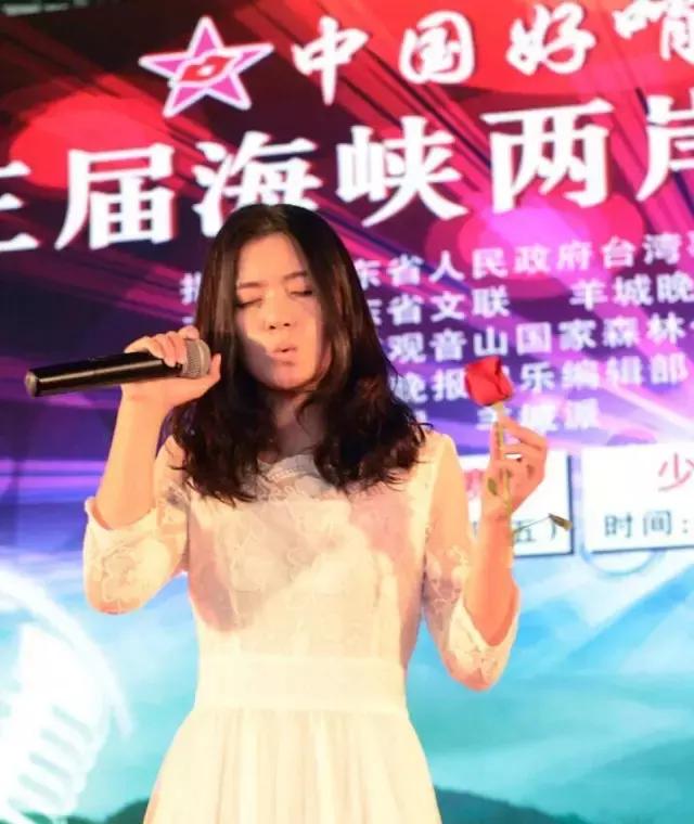 90后氧气美女演绎口哨绝技，太火了！