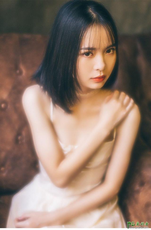 PS复古人像调色：给唯美迷人少女人像摄影写真照调出古典柔光效果