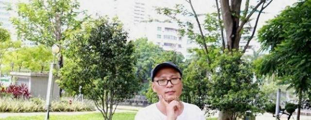 80后大学老师，娶中专学历女友，别人觉得不配