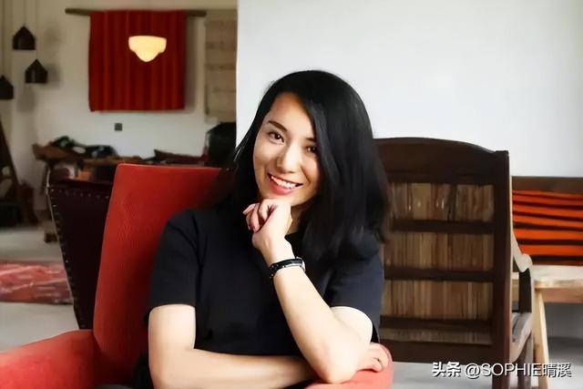 看了那么多房子，这两位美女设计师装出来的还是让人很惊艳