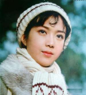 接骨美女(80年代著名女星龚雪，因“流氓案”远走美国，如今过得怎么样了？)