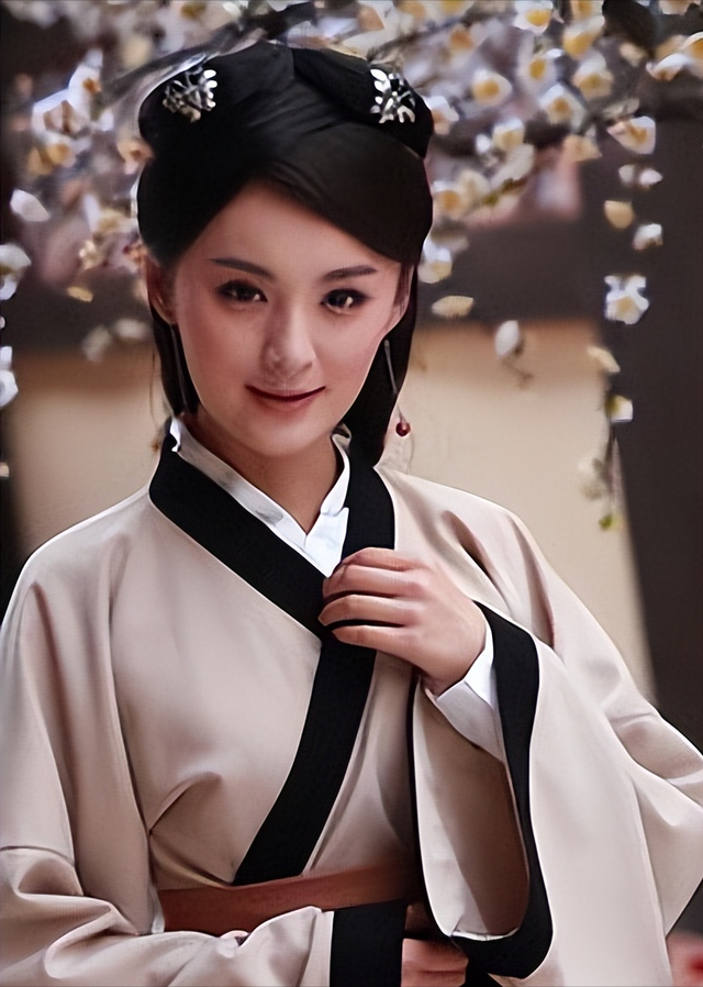 一脸清纯无辜，却演起“蛇蝎美人”，这10位女演员一个比一个入戏