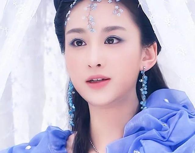 山城重庆美女众多，这八位重庆女星，个个温柔美丽，知性大方