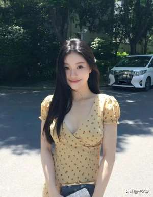 唯美视频美女(久违的绝美风景高清美女身材性感如画，让人忍不住多看几眼)