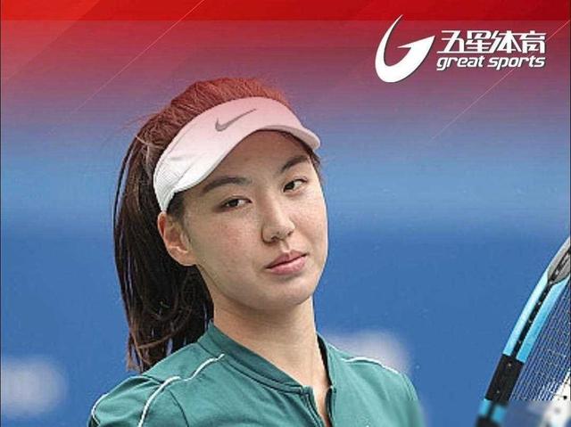 2-0爆冷，中国女网喜讯：00后美少女横扫10号种子，约战前