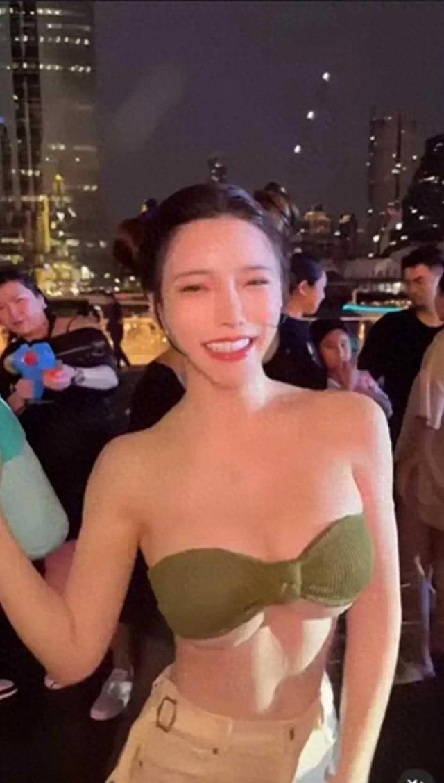 巨乳DJ女神玩太嗨！湿身炸出「浑圆南半球」