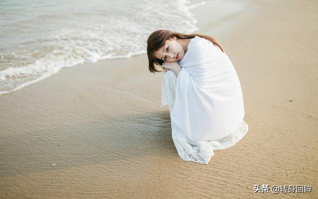 养眼美女海边唯美写真图片