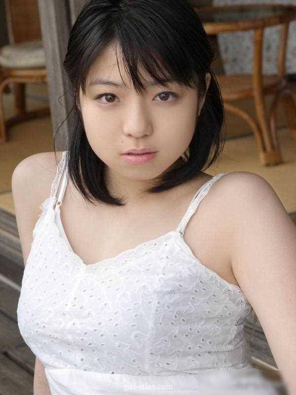 日本童颜巨星中村静香，人间尤物，人美身材好