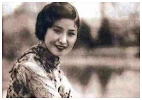 1925年，东北女匪首张素贞貌美如花却因作恶多端，被李杜就地正法