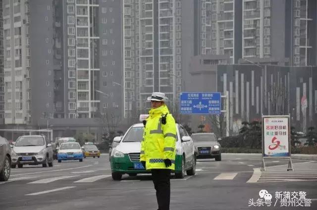 女神来了！贵州警花的美，您都看见了吗？