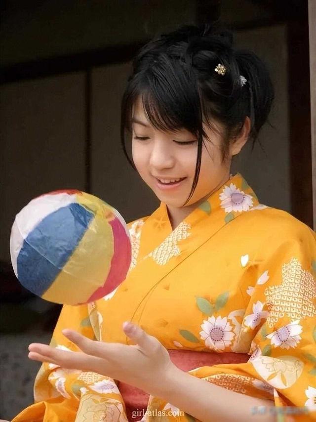 日本童颜巨星中村静香，人间尤物，人美身材好